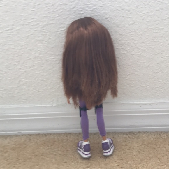 Bratz Doll MGA, 2015. “Sasha, taking part in the Olympic athletics field”. - Picture 5 of 8